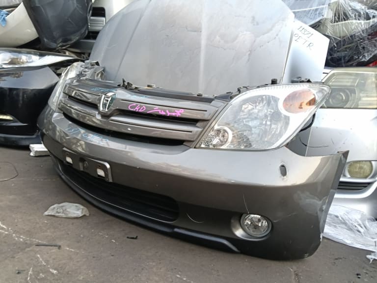 Toyota Ist Ноускат 