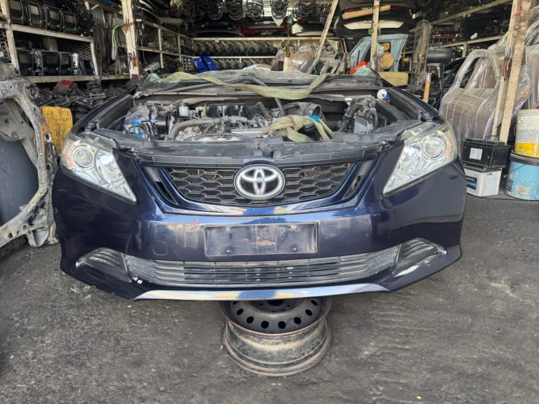 Nose cut + Hood Toyota Camry