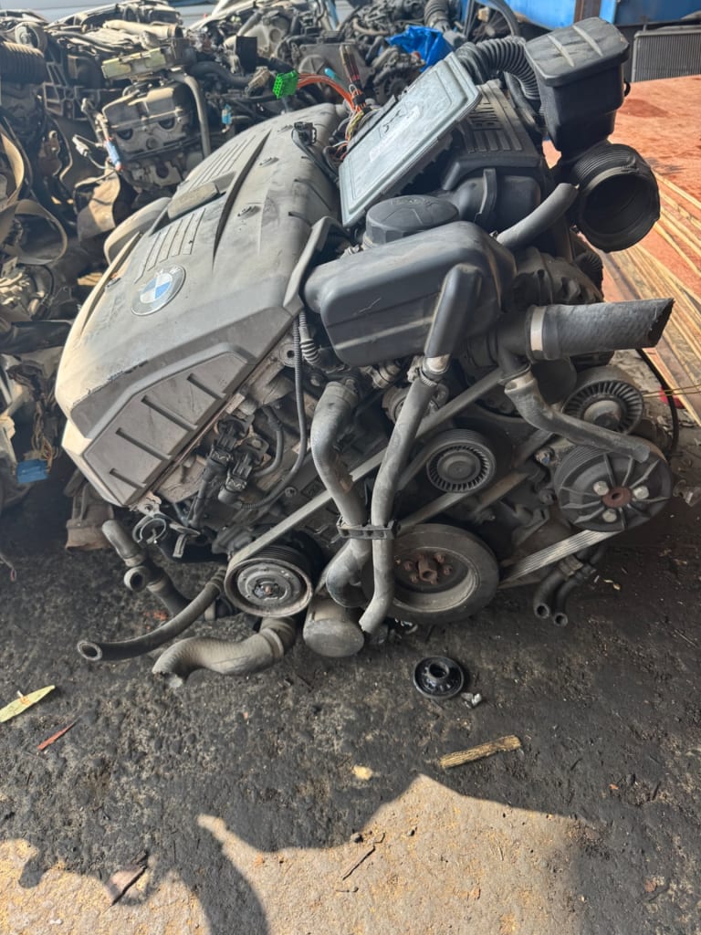 Engine + AT BMW N52B25AF used in Sharjah — photo 2