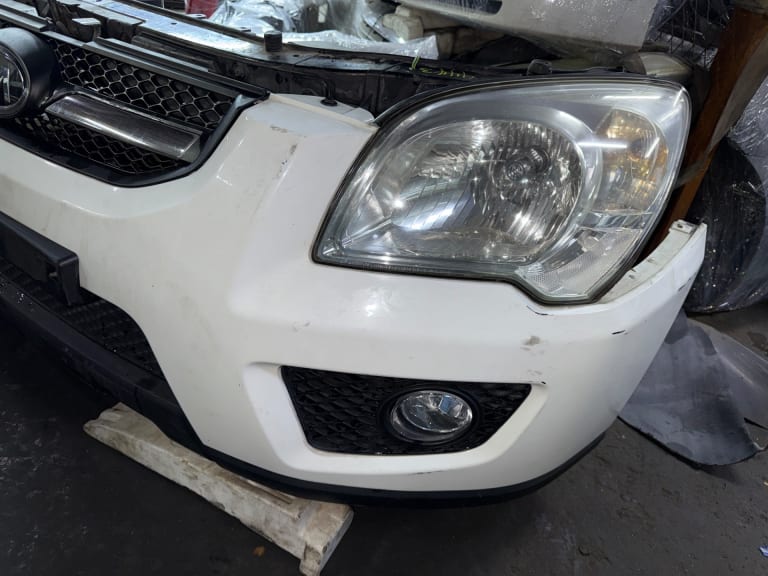 Nose cut Kia Sportage used in Sharjah — photo 2