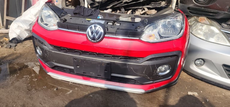 Nose cut Volkswagen Golf
