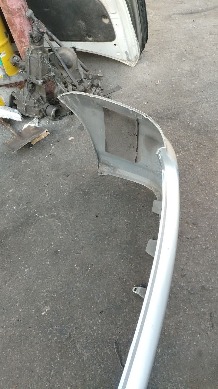 Bumper Toyota Ipsum used in Sharjah — photo 5