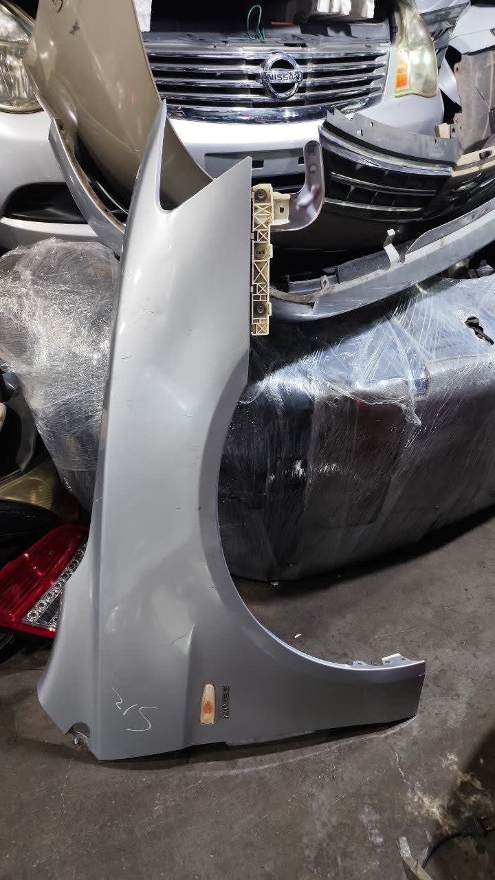 Mitsubishi Lancer Крыло 1шт 