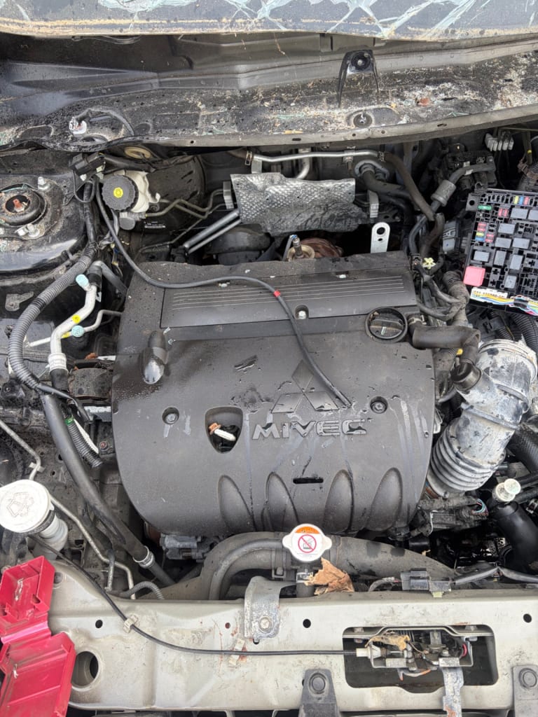 Engine + AT Mitsubishi 4B11 used in Sharjah — photo 2