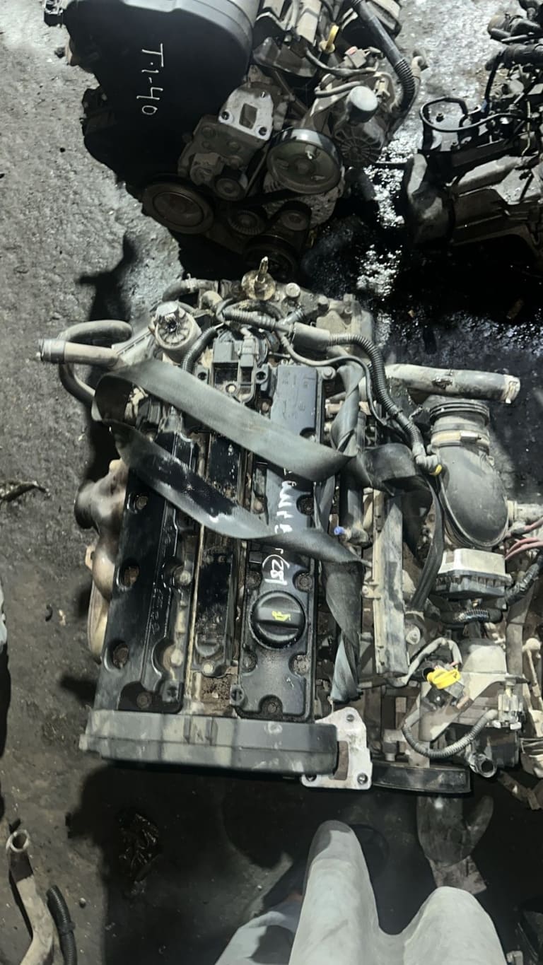 Engine + AT Peugeot RF-N RFN used in Sharjah — photo 2