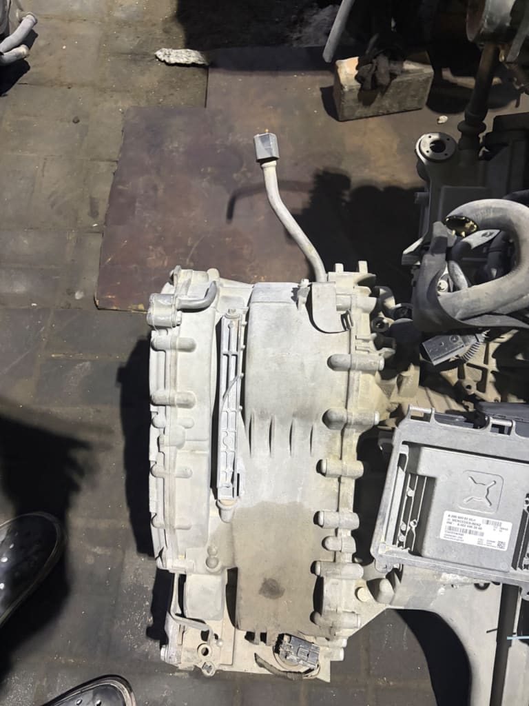 Engine + AT Mercedes-Benz A-Class 266.940 used in Sharjah — photo 4