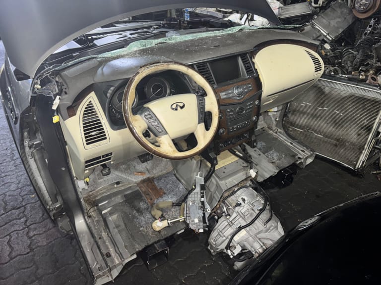 Engine + AT Infiniti QX56 VK56 used in Sharjah — photo 4