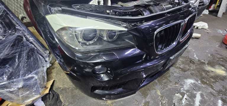 BMW X1 Ноускат 