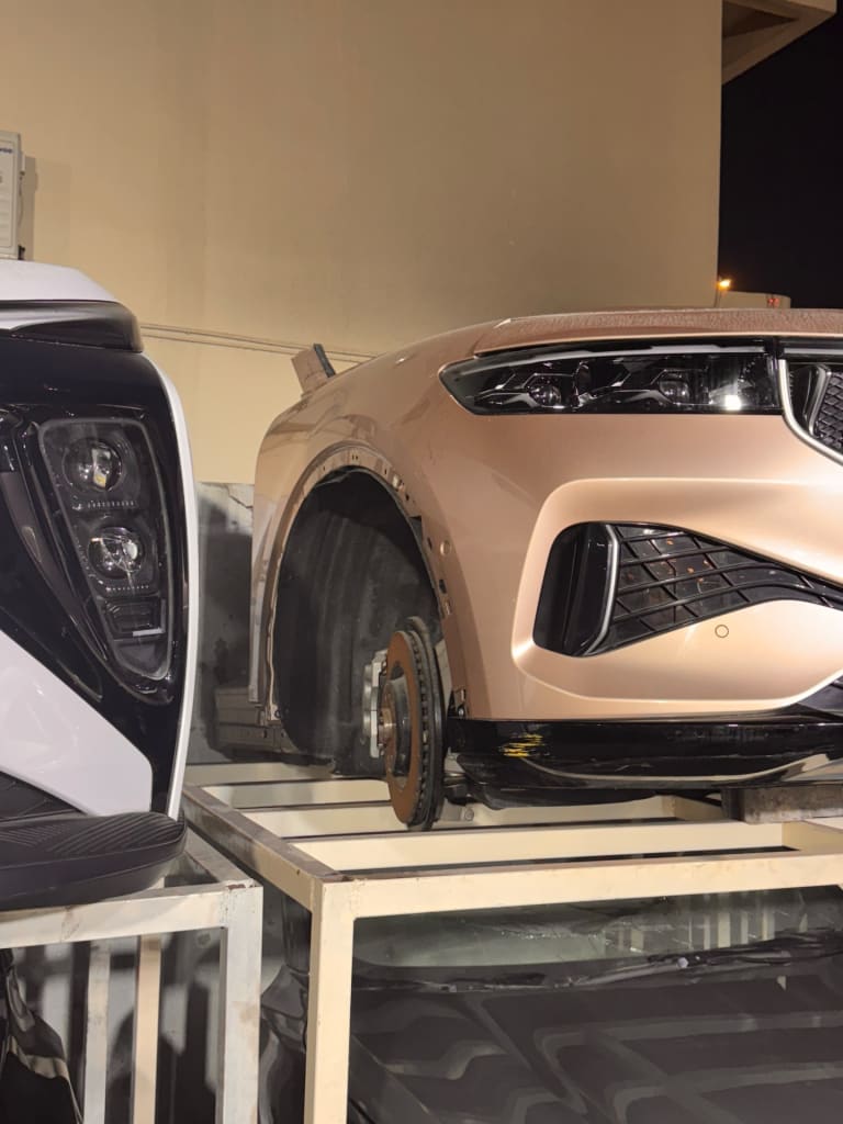 Half cut Микс used in Sharjah — photo 2