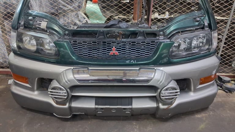 Mitsubishi Delica Ноускат 