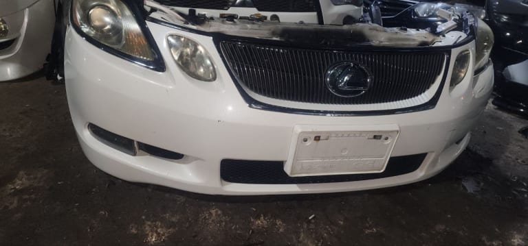 Nose cut + Fender Lexus GS
