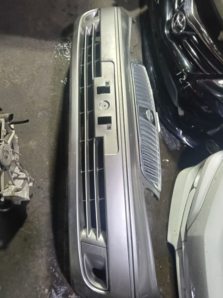 Bumper Nissan Sunny