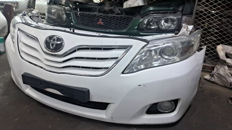 Nose cut Toyota Camry used in Sharjah — photo 2