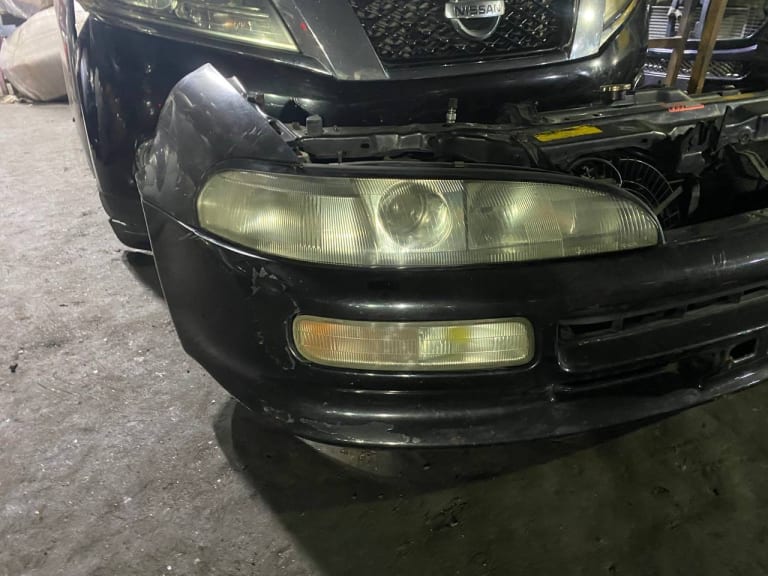 Nose cut + Hood Toyota Sprinter used in Sharjah — photo 2