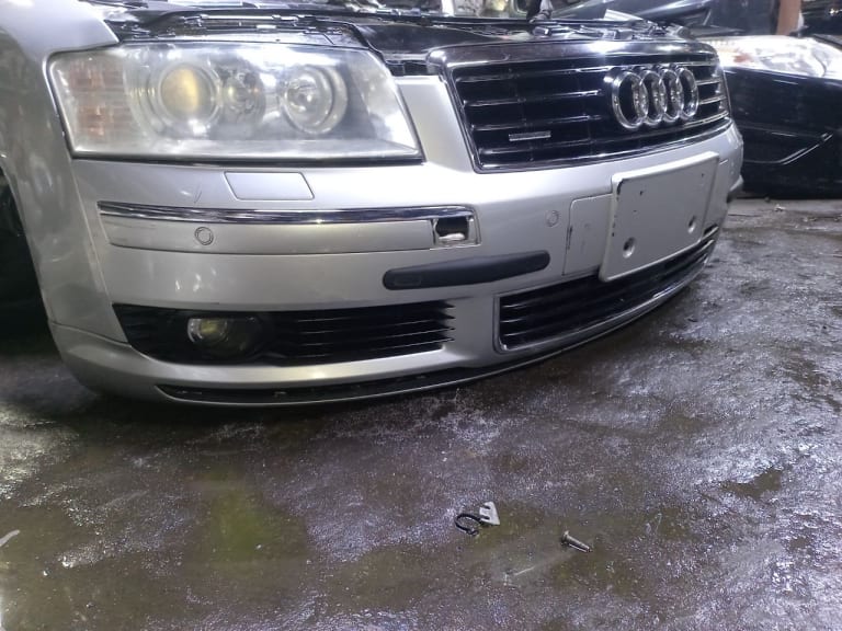 Nose cut Audi A8 used in Sharjah — photo 2