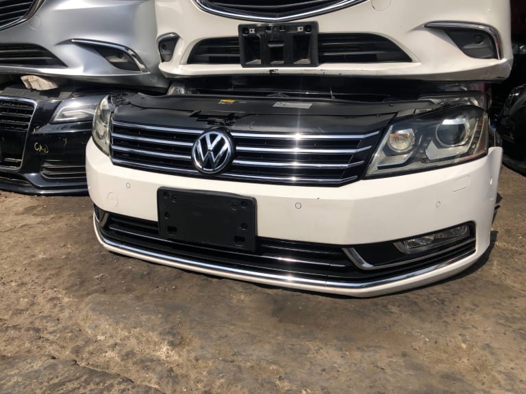 Nose cut Volkswagen Passat used in Sharjah — photo 2