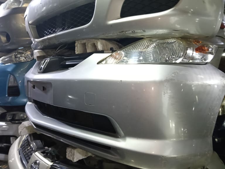 Nose cut Honda Fit Aria used in Sharjah — photo 2
