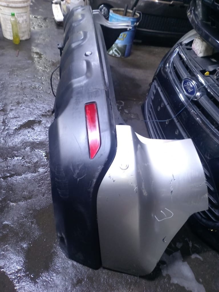 Headlights + Grille + Mirror Honda CR-V used in Sharjah — photo 22