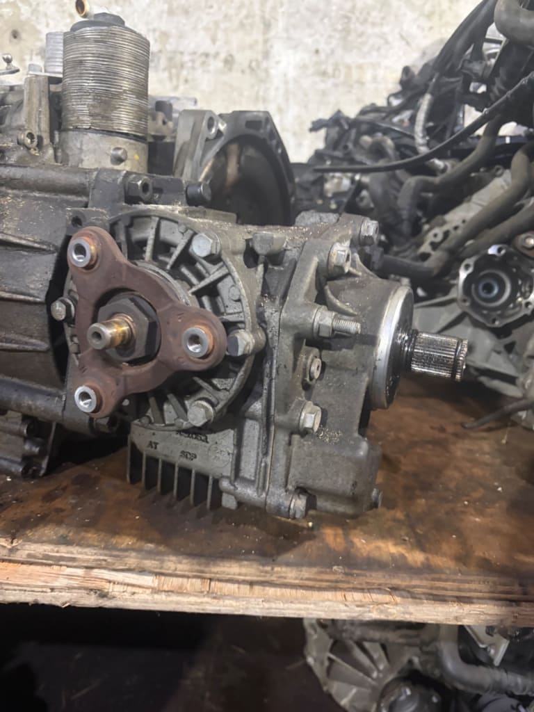Automatic transmission Volkswagen Tiguan DQ500 used in Sharjah — photo 2