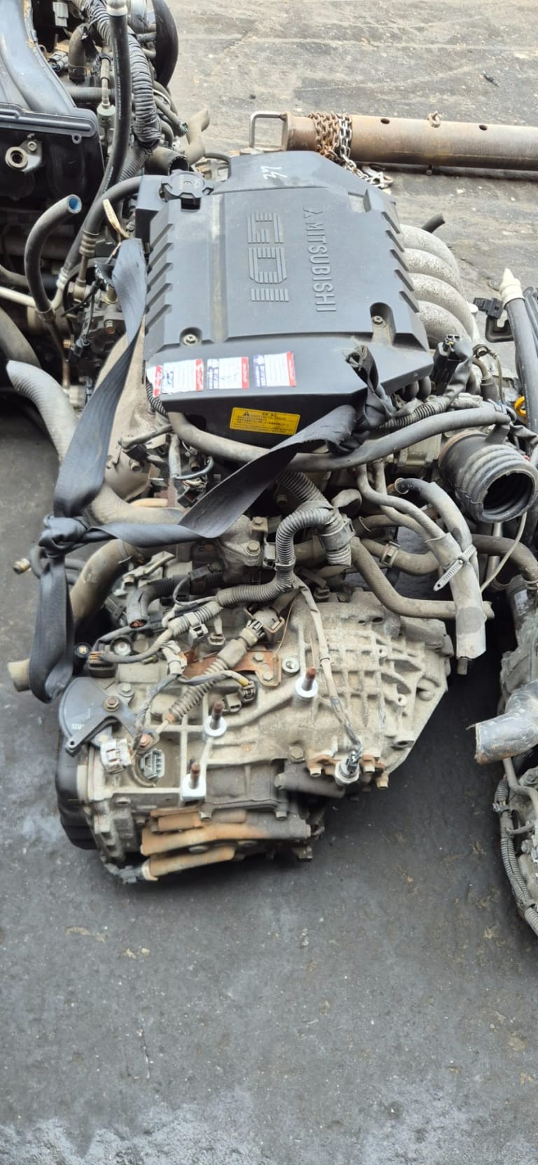 Engine + AT Mitsubishi 4G15 used in Sharjah — photo 7