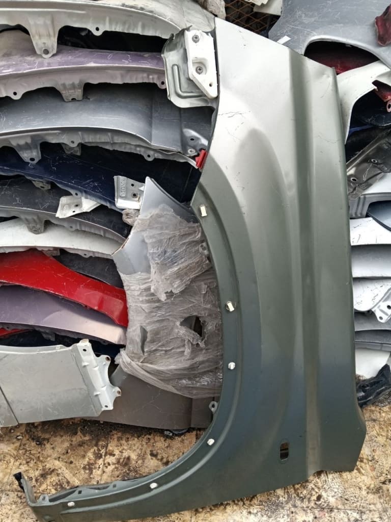 Nissan X-Trail Крыло 1 шт 