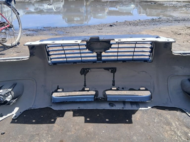 Bumper Subaru Forester used in Sharjah — photo 9