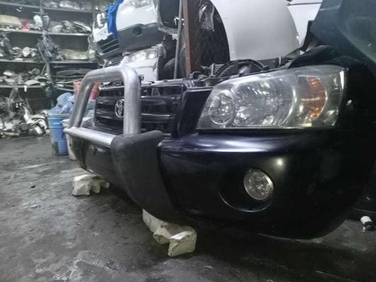 Nose cut Toyota Kluger used in Sharjah — photo 2