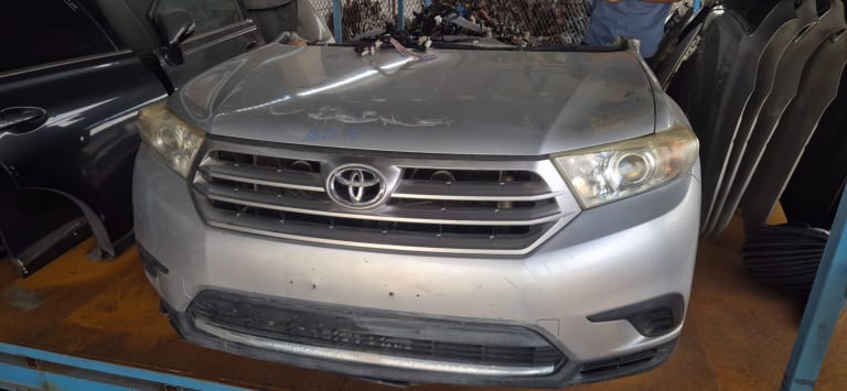 Toyota Highlander Ноускат(есть отдельно капот и крылья+400)