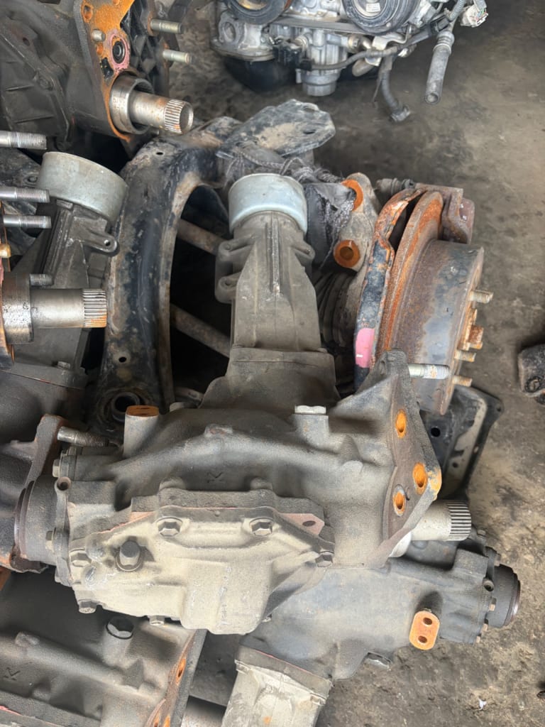 Differential Lexus RX used in Sharjah — photo 2