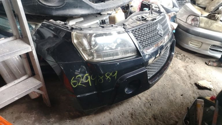 Nose cut Suzuki Grand Vitara used in Sharjah — photo 2