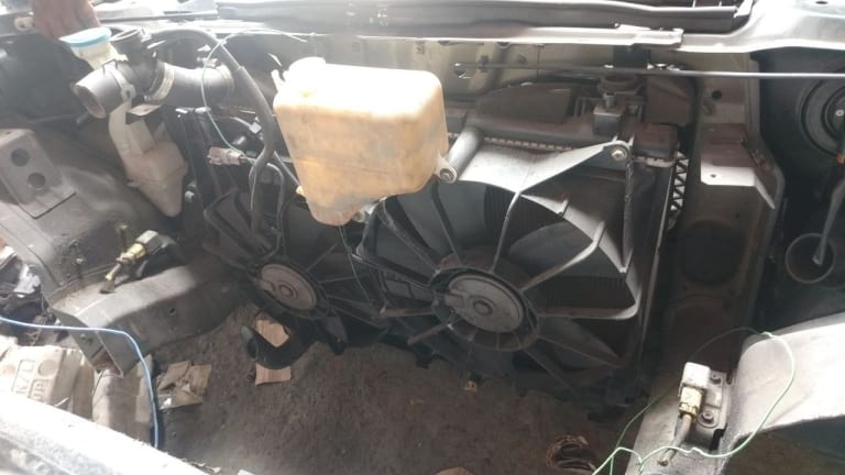 Nose cut Suzuki Grand Vitara used in Sharjah — photo 6