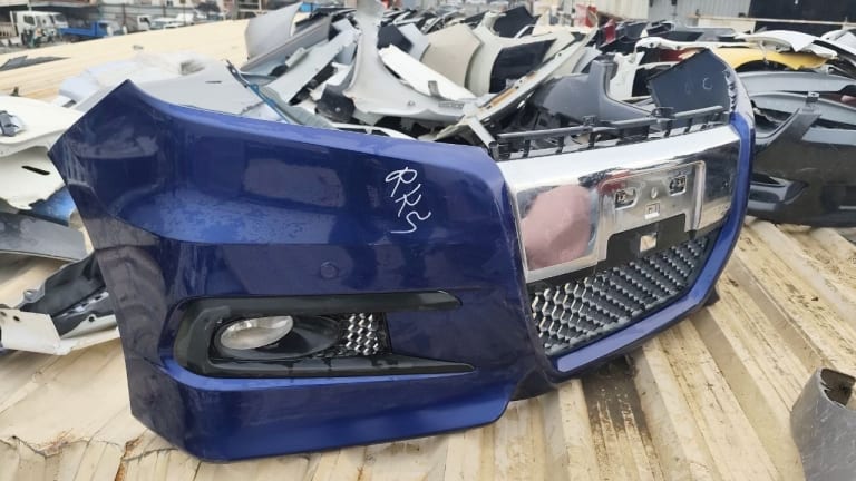 Bumper Honda Stepwgn used in Sharjah — photo 2