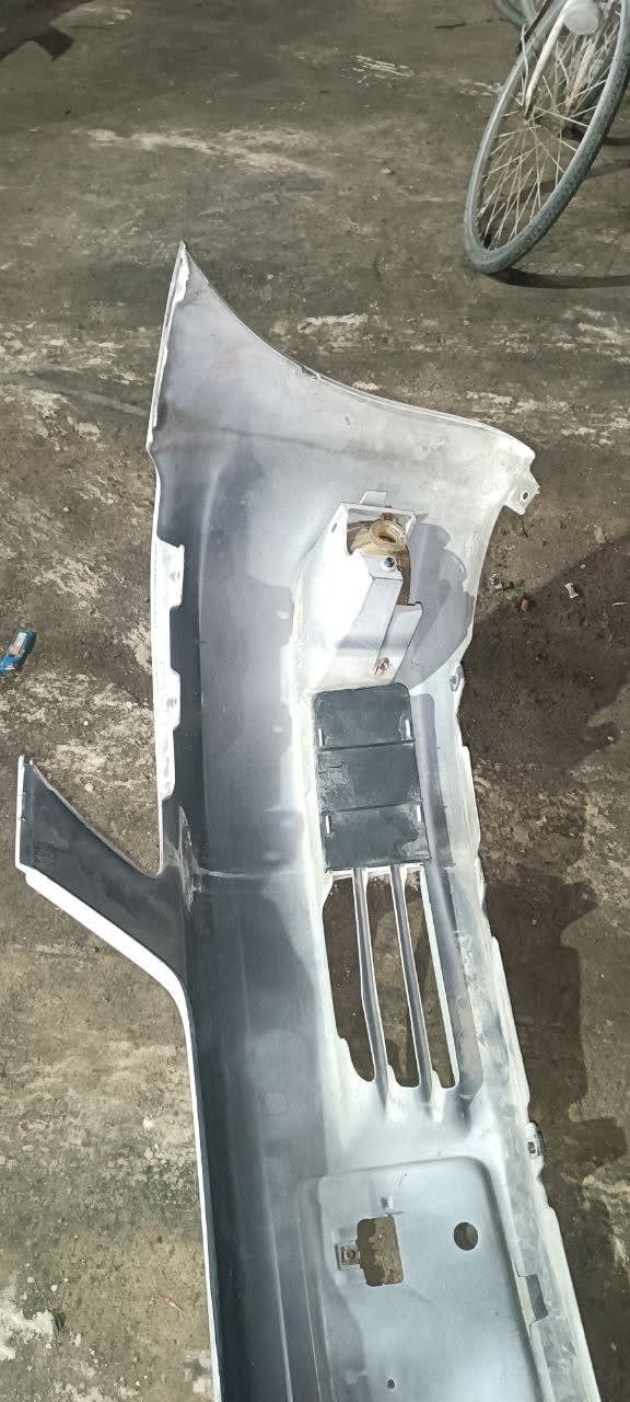 Bumper Toyota Crown used in Sharjah — photo 8