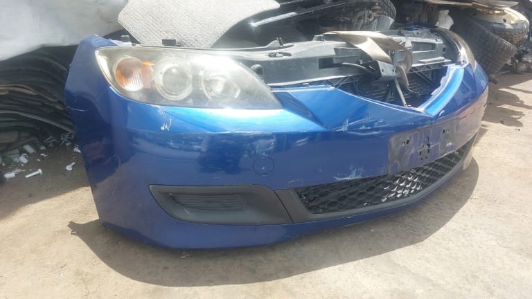 Nose cut Mazda 3 used in Sharjah — photo 2