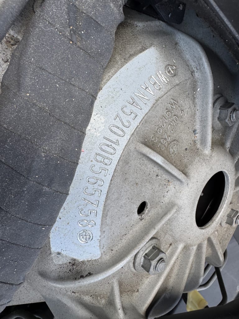Engine + AT BMW M54B25 E60 used in Sharjah — photo 2