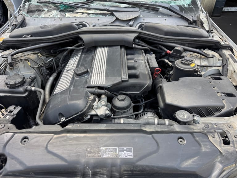 Engine + AT BMW M54B25 E60 used in Sharjah — photo 4