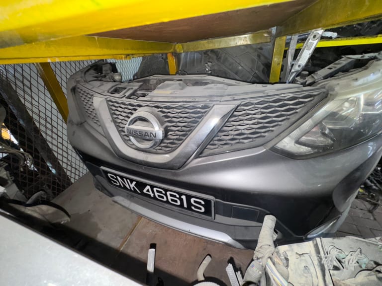 Nose cut Nissan Qashqai used in Sharjah — photo 2