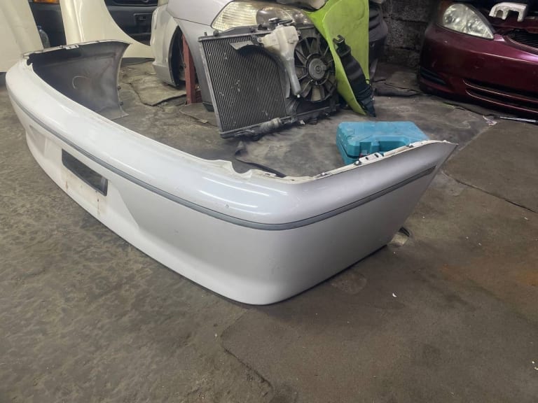 Bumper Mitsubishi Lancer used in Sharjah — photo 2