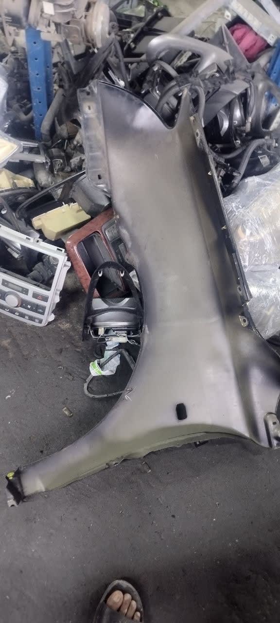 Fender Toyota Avensis used in Sharjah — photo 3