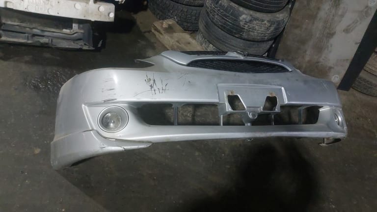 Bumper Toyota Caldina used in Sharjah — photo 2