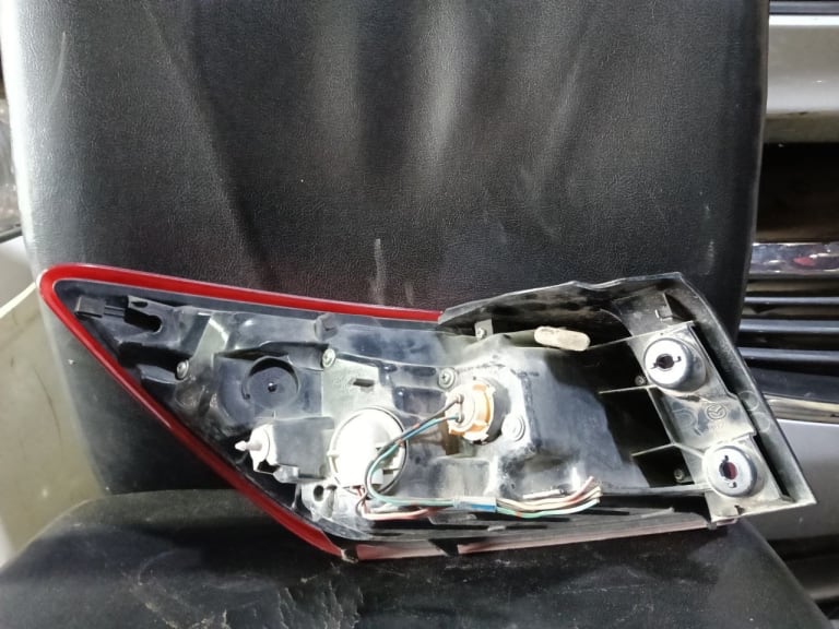 Tail lights Mazda CX-3 used in Sharjah — photo 4