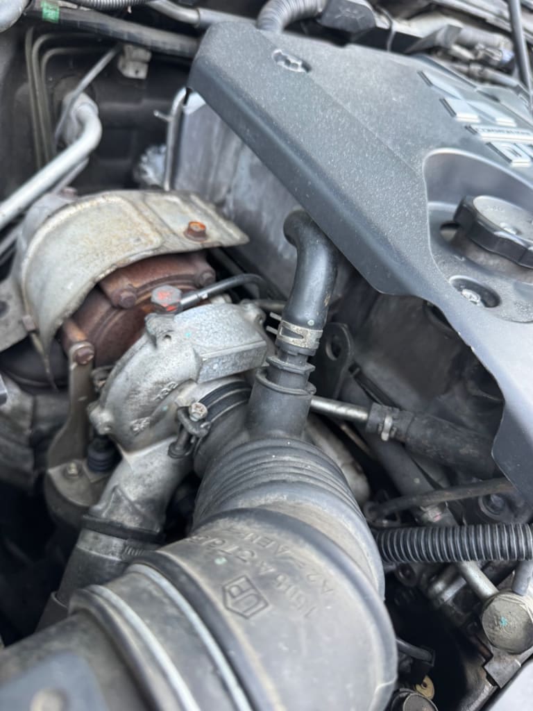 Engine + AT Mitsubishi L200 4D56 used in Sharjah — photo 2