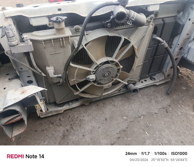 Nose cut Toyota Platz used in Sharjah — photo 3