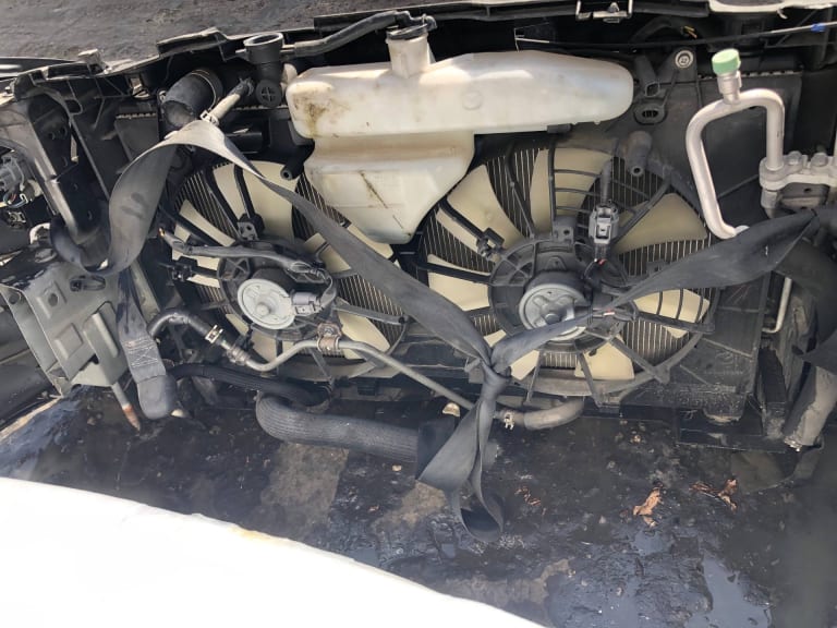 Nose cut Mazda Mazda6 used in Sharjah — photo 4