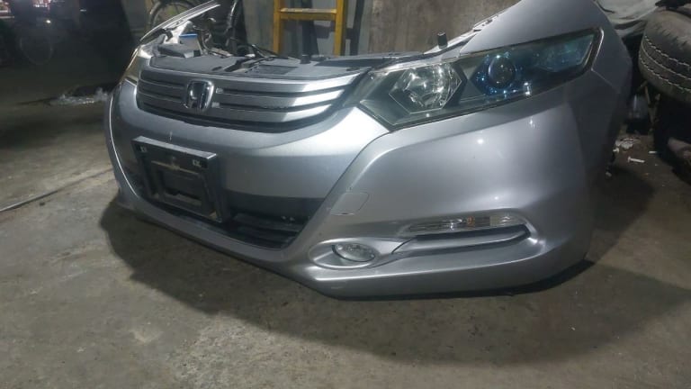 Bumper + Grille + Headlights Honda Insight used in Sharjah — photo 2