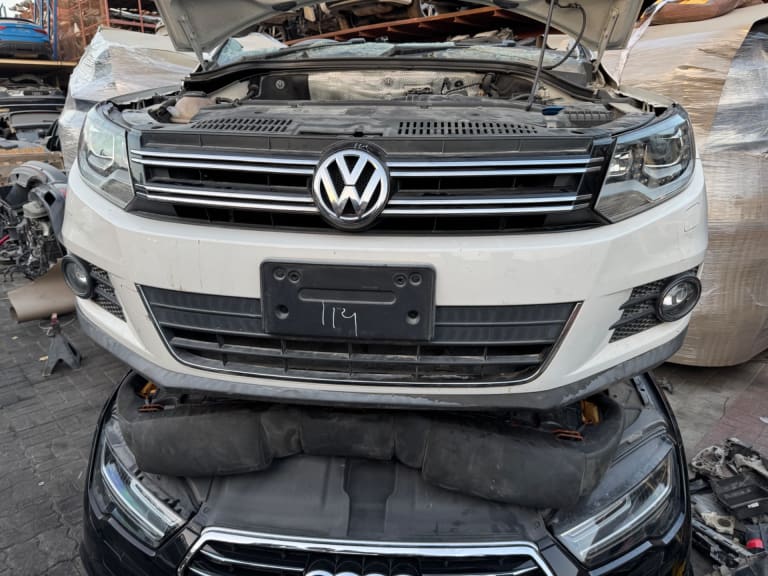 Volkswagen Tiguan Ноускат капот крылья