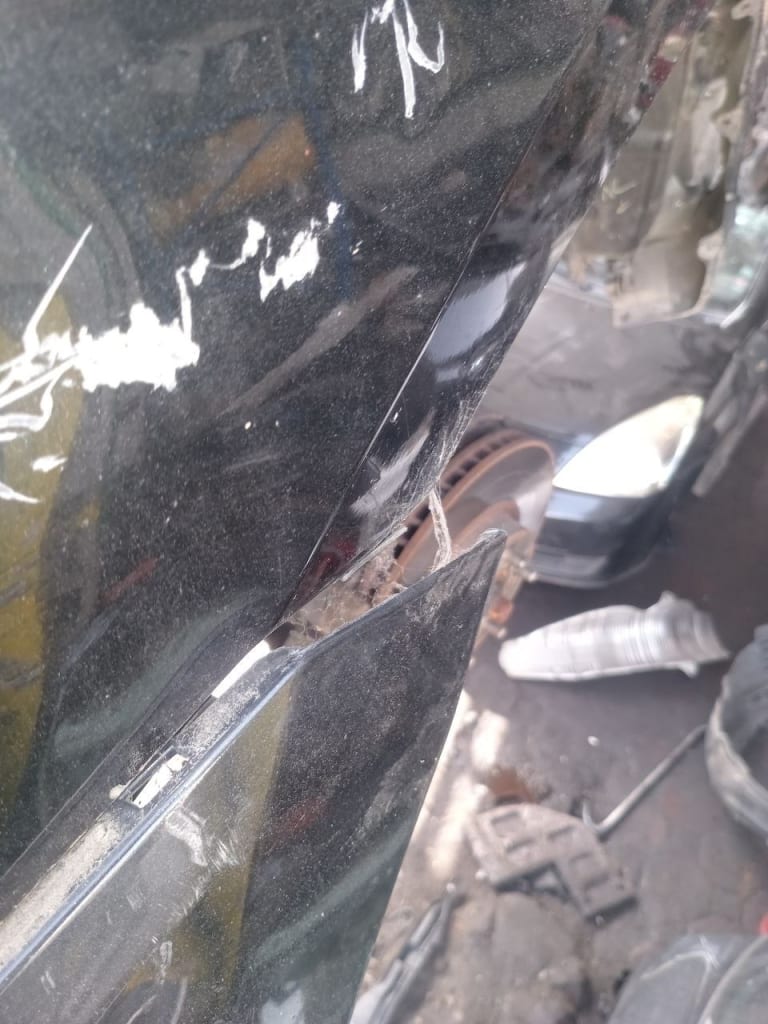 Bumper + Grille + Headlights Toyota Caldina used in Sharjah — photo 11