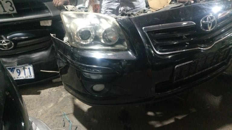 Nose cut Toyota Avensis used in Sharjah — photo 2