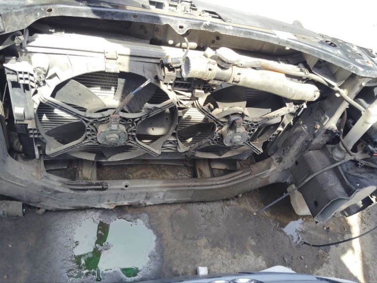 Nose cut Mitsubishi Outlander used in Sharjah — photo 8