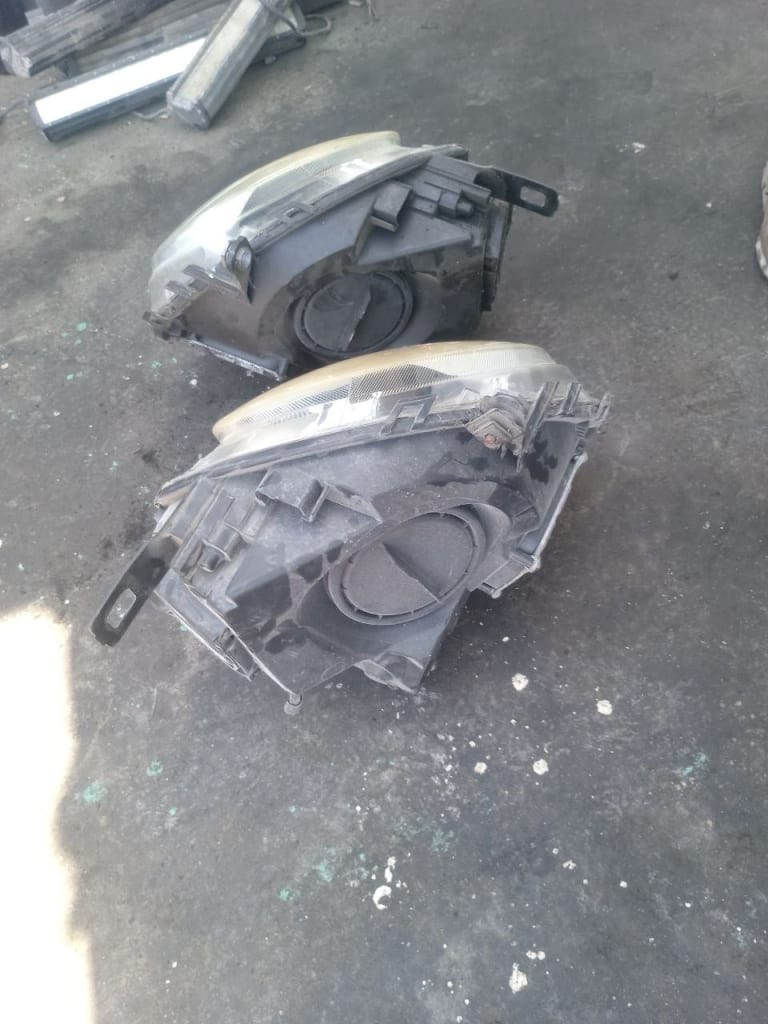 Headlights MINI used in Sharjah — photo 2